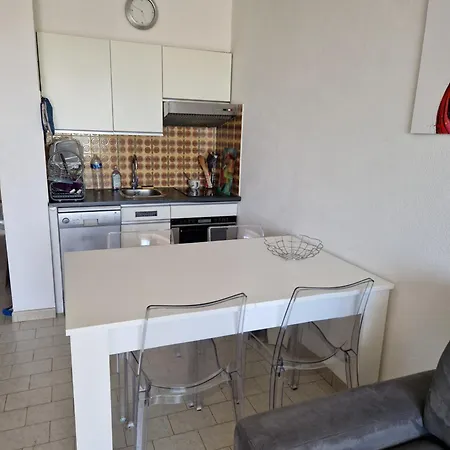 T2 Bien Situe Lägenhet Agde